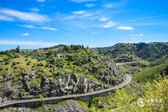 屬牛人一生最旺3個人：屬雞、屬鼠和屬