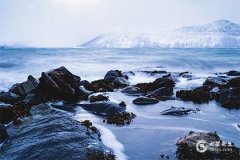 蛇寶寶淩晨一點半出生好嗎2025