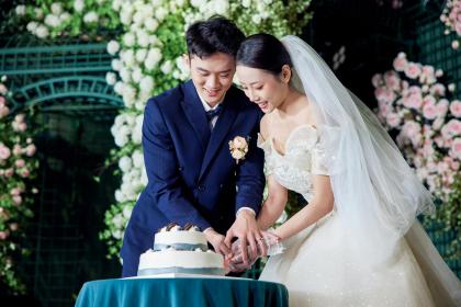 2018年1995年出生的属猪女结